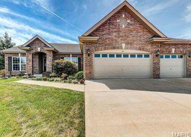 Property at 519 Sunshine Brook Dr, Wentzville, MO 63385, 4 beds, 2.5 baths