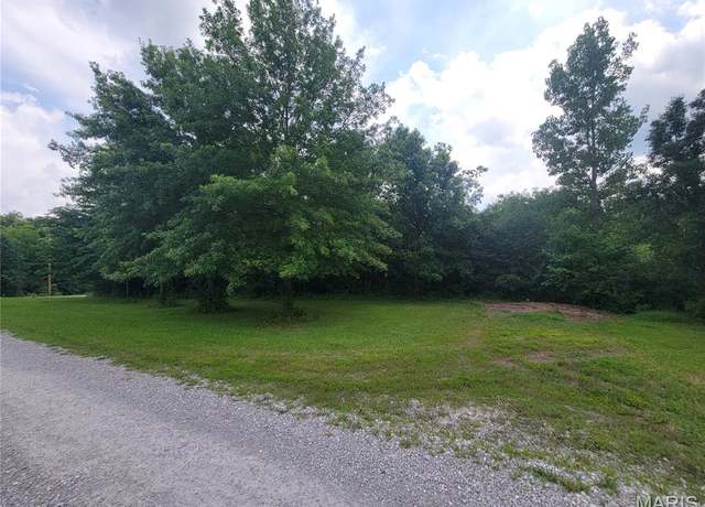 Property at 111 Alta Ln, Winfield, MO 63389