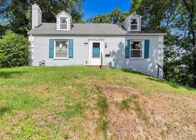 Property at 4327 Nelson Dr, St Louis, MO 63121, 4 beds, 2 baths