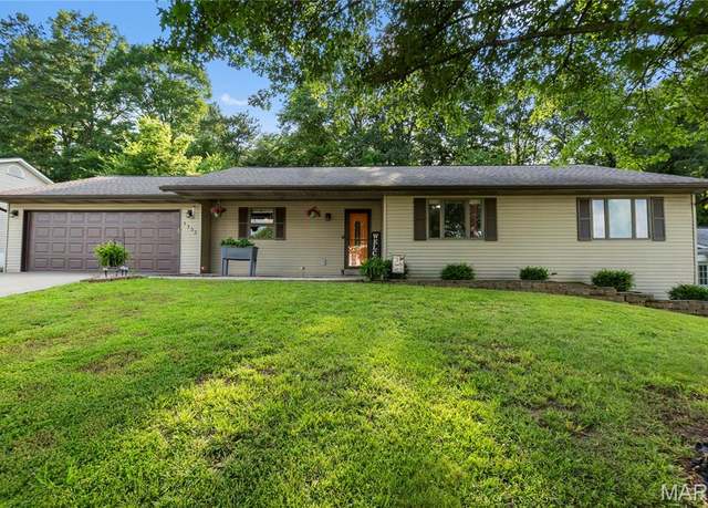 Property at 1133 Cypress Ct, Cape Girardeau, MO 63701, 3 beds, 2.5 baths