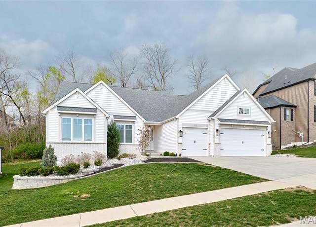 Property at 171 Wyndgate Valley Dr, Lake St Louis, MO 63367, 3 beds, 3.5 baths