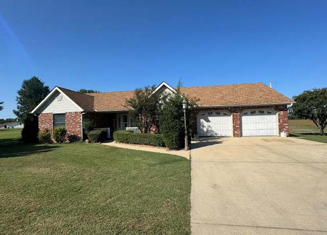 Property at 591 D St, Qulin, MO 63961, 3 beds, 3 baths