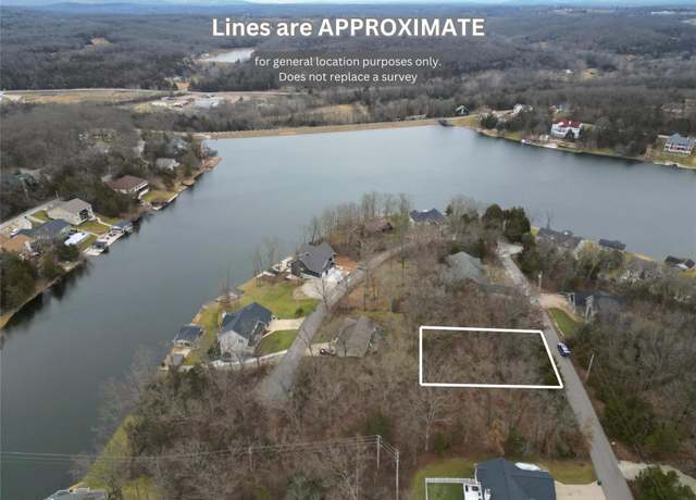 Property at 5607 Katys Way, Hillsboro, MO 63050