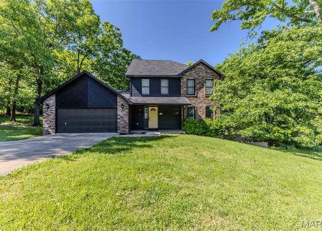Property at 212 Tremont Dr, Waynesville, MO 65583, 5 beds, 3.5 baths