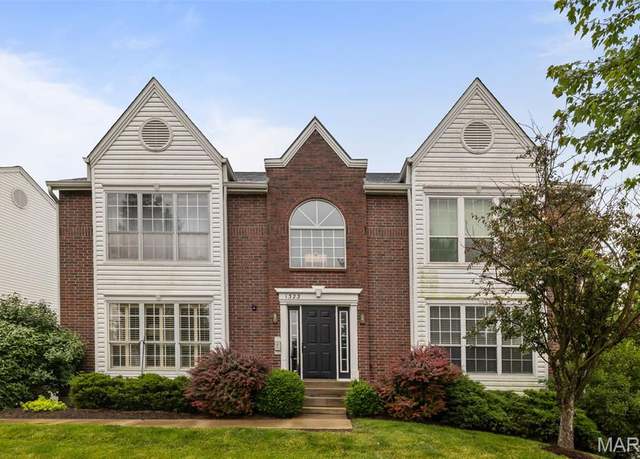 Property at 1323 Crossings Unit C, Ballwin, MO 63021, 2 beds, 2 baths