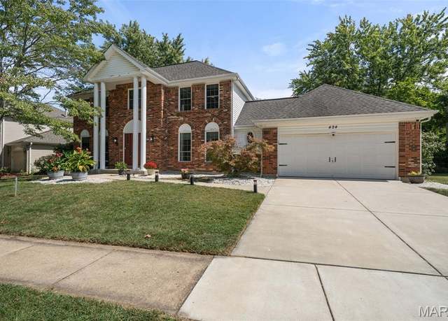 Property at 424 Saint Thomas Isle Ln, Wildwood, MO 63040, 4 beds, 3.5 baths