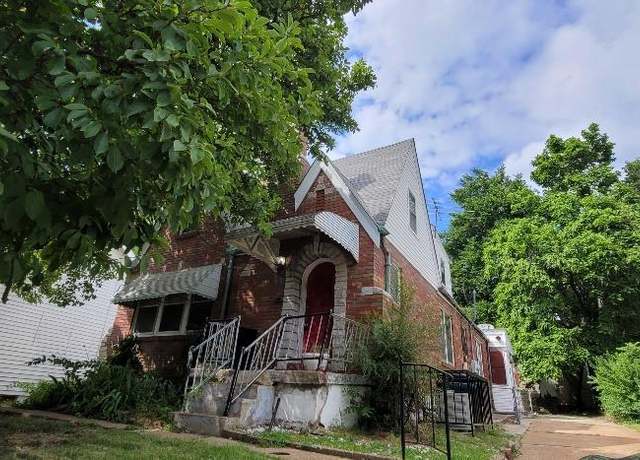 Property at 7819 Saint Charles Rock Rd, St Louis, MO 63114, 3 beds, 2 baths