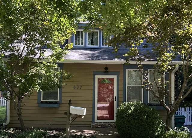 Property at 837 Tuxedo Blvd, St Louis, MO 63119, 2 beds, 1 bath