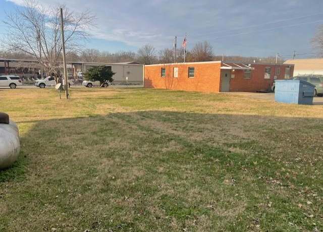 Property at 184 NE L Hawks St, Puxico, MO 63960