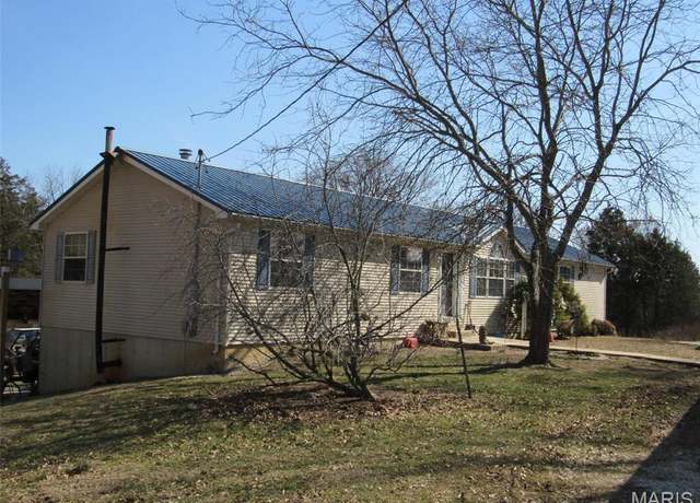 Property at 3925 Project Rd, Luebbering, MO 63061, 4 beds, 2 baths