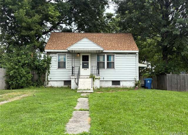Property at 2639 Edwards St, Granite City, IL 62040, 1 bed, 1 bath