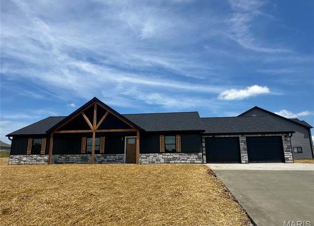 Property at 5729 Brady Dr, Hannibal, MO 63401