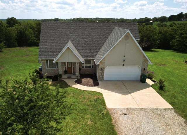 Property at 947 M- Highway AD, Mountain Grove, MO 65711, 4 beds, 3.5 baths