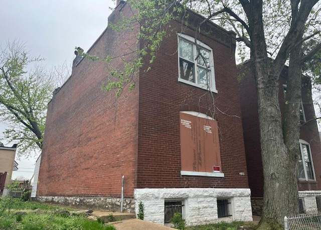 Property at 4452 S Compton Ave, St Louis, MO 63111, 2 beds, 1.5 baths