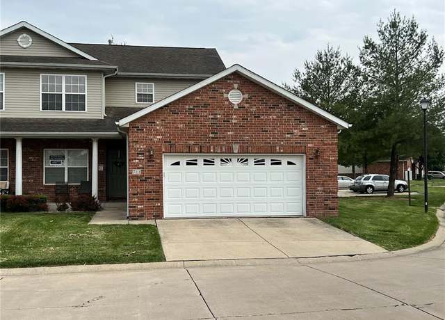 Property at 711 Michael St, O'fallon, IL 62269, 3 beds, 3.5 baths