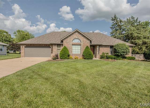 Property at 1620 Indian Creek Dr, Lebanon, MO 65536, 3 beds, 2 baths