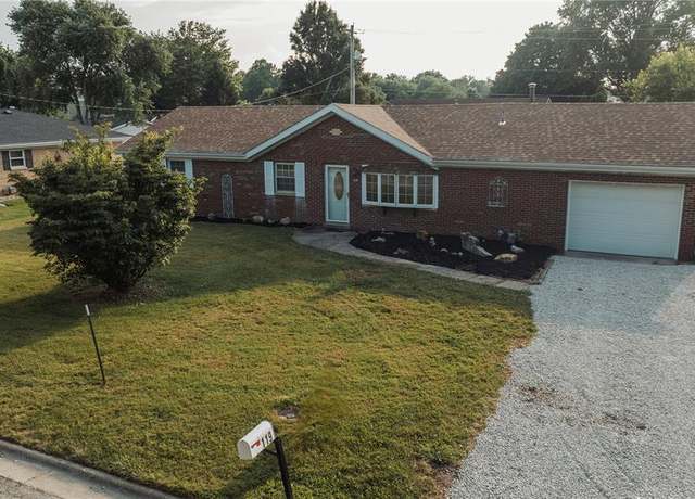 Property at 119 Freedom Dr, Belleville, IL 62226, 3 beds, 1 bath