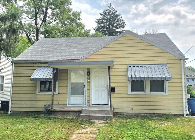 Property at 4021 Alby St, Alton, IL 62002, 3 beds, 1 bath