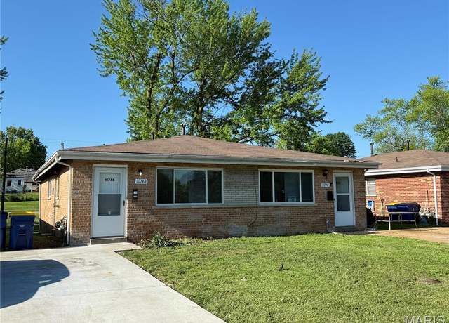 Property at 10748 Tropic Dr Unit 48-50, St Ann, MO 63074, 4 beds, 2 baths