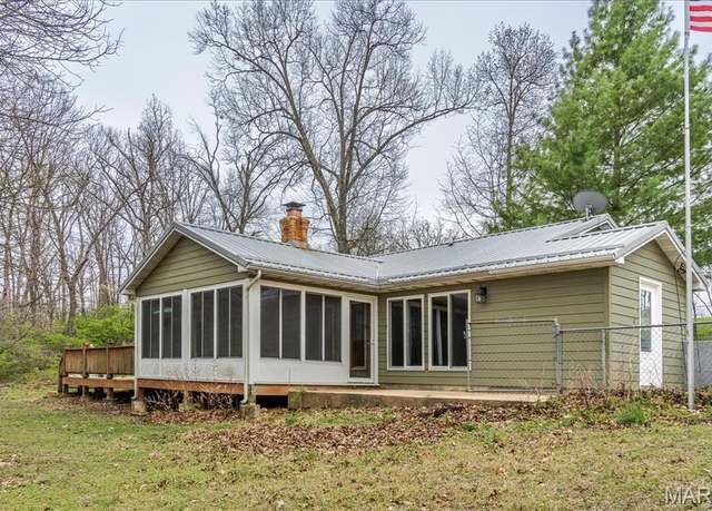 Property at 991 Twin Springs Rd, Sullivan, MO 63080, 2 beds, 1 bath