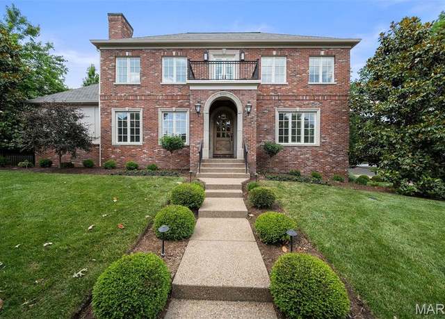 Property at 8401 University Dr, Clayton, MO 63105, 4 beds, 5.5 baths