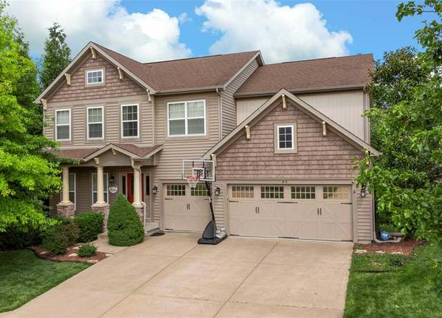 Property at 615 Derby Way Dr, Wentzville, MO 63385, 5 beds, 3 baths