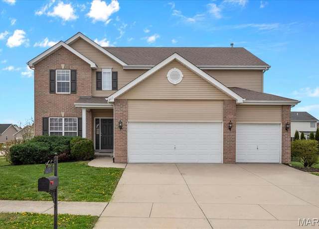 Property at 2601 Crimson View Dr, Shiloh, IL 62221, 4 beds, 2.5 baths