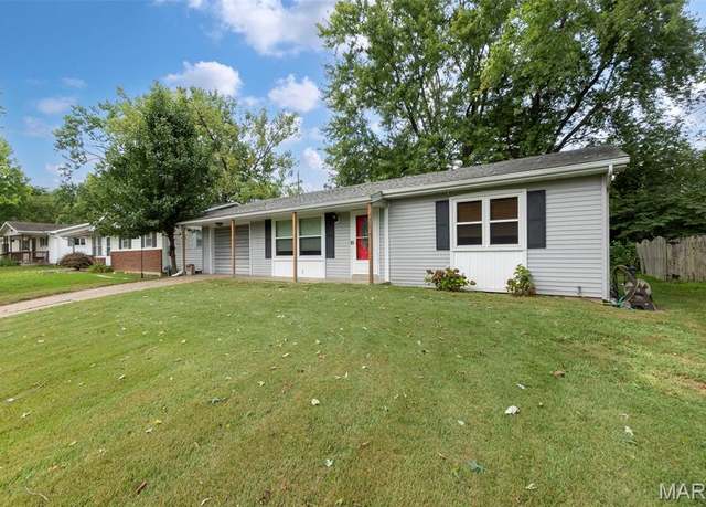 Property at 1713 David St, Cape Girardeau, MO 63701, 2 beds, 1 bath
