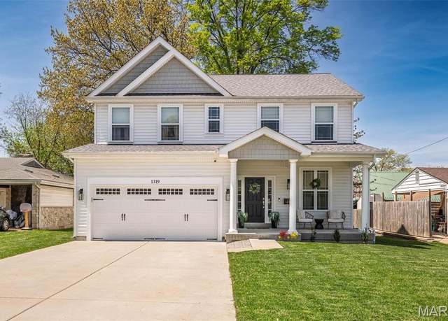 Property at 1319 Simmons Ave, St Louis, MO 63122, 5 beds, 3.5 baths