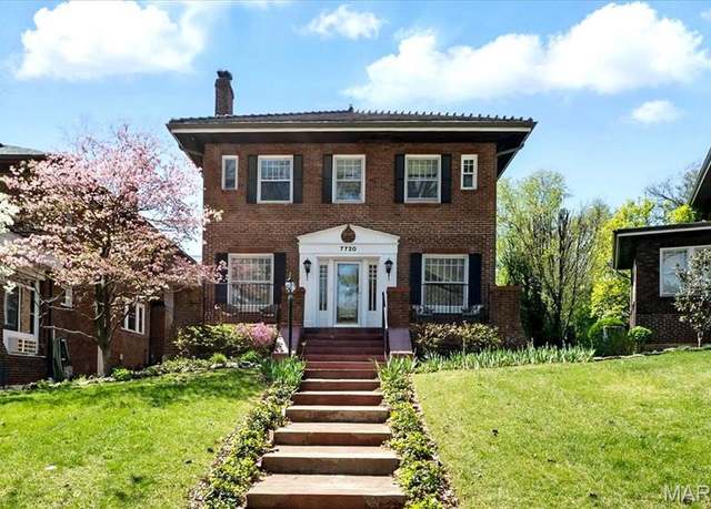 Property at 7720 Country Club Ct, Clayton, MO 63105, 5 beds, 2 baths