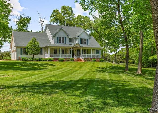 Property at 5 Mulligan Dr, Farmington, MO 63640, 3 beds, 3 baths