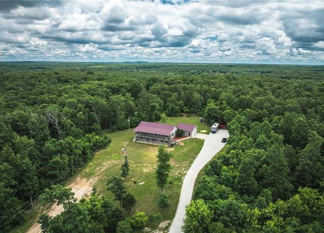 Property at 19285 State Route EE, St James, MO 65559, 4 beds, 3.5 baths