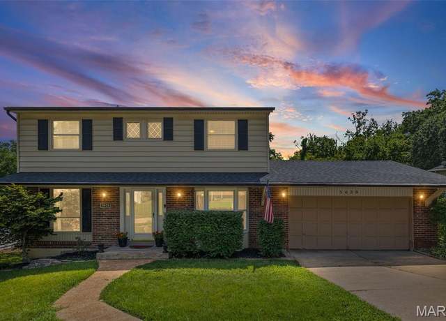 Property at 5626 Greenton Way, St Louis, MO 63128, 4 beds, 2.5 baths