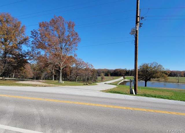 Property at 9 Serenity Lake Ct, Foristell, MO 63348