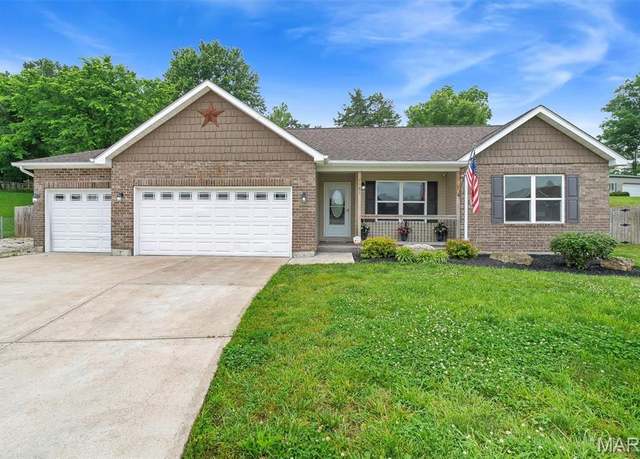 Property at 2161 Meadow Grass Dr, Pacific, MO 63069, 4 beds, 3 baths