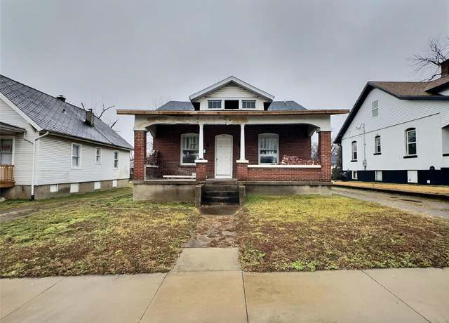 Property at 27 S Benton St, Cape Girardeau, MO 63703, 4 beds, 1 bath