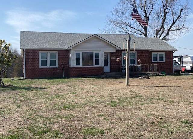 Property at 1571 St Luke Rd, Conway, MO 65632, 3 beds, 1 bath