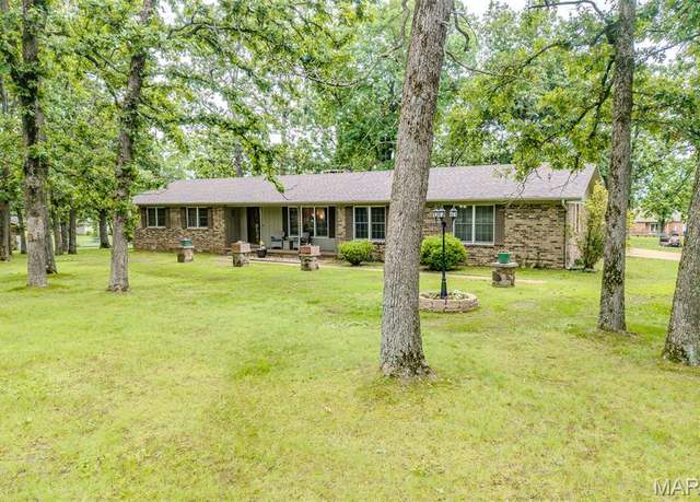 Property at 20128 SW Oakwood Dr, Lebanon, MO 65536, 5 beds, 2.5 baths