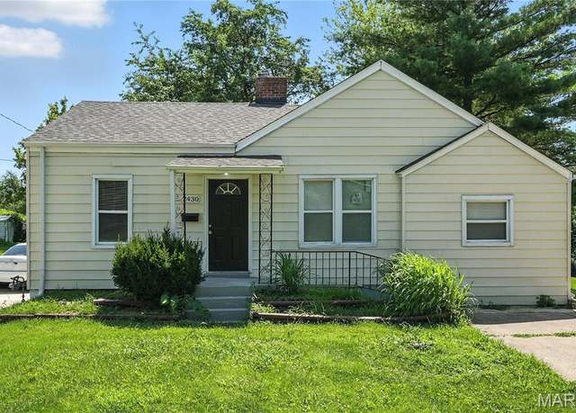 Property at 2430 Prouhet Ave, St Louis, MO 63114, 4 beds, 1 bath