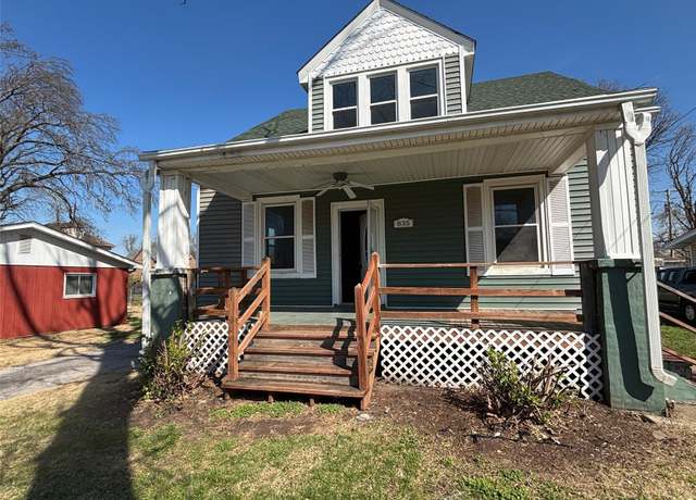 Property at 835 Lewis Ave, Wood River, IL 62095, 4 beds, 2 baths