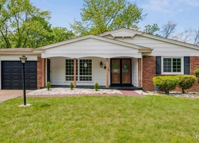 Property at 2255 Wheatfield Dr, Florissant, MO 63033, 3 beds, 2 baths
