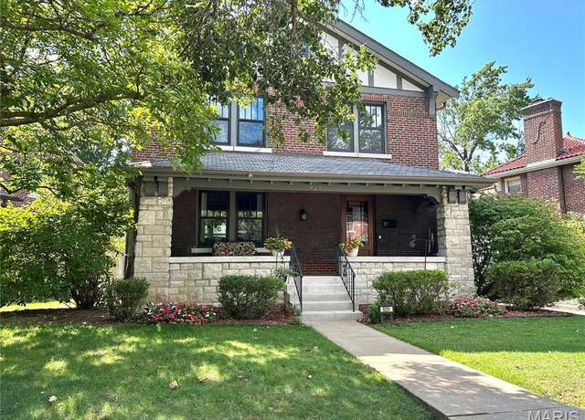 Property at 929 Buena Vista Ave, St Louis, MO 63105, 3 beds, 2.5 baths