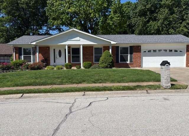 Property at 3129 Buckskin Path, St Charles, MO 63301, 3 beds, 2 baths