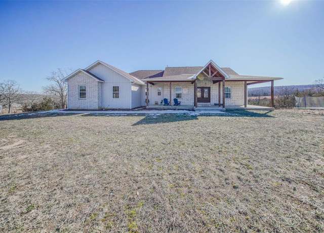 Property at 15574 Meadows Dr, Rolla, MO 65401, 4 beds, 4 baths
