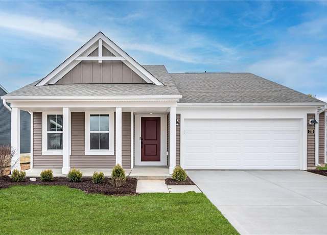 Property at 375 Valley Bluff Dr, Wentzville, MO 63348, 3 beds, 2 baths