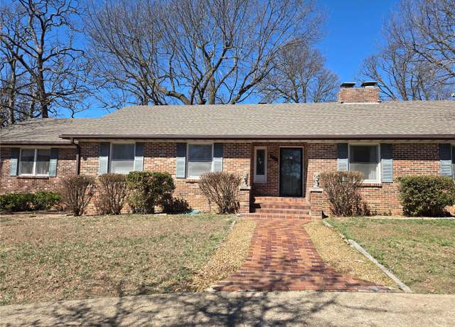 Property at 400 Smith Rd, Lebanon, MO 65536, 4 beds, 3.5 baths