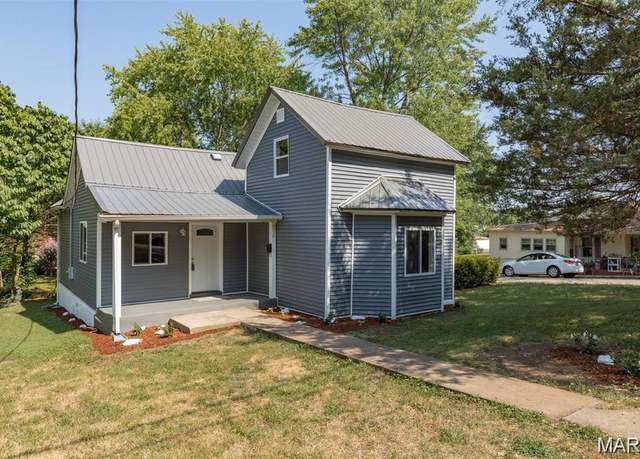 Property at 214 S Pine St, Bonne Terre, MO 63628, 3 beds, 2 baths