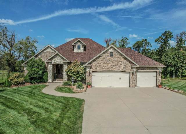 Property at 959 Cobblestone Ct, Lebanon, MO 65536, 5 beds, 4 baths
