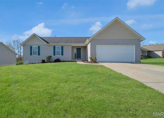 Property at 120 Sweetgum Dr, Troy, MO 63379, 3 beds, 2 baths