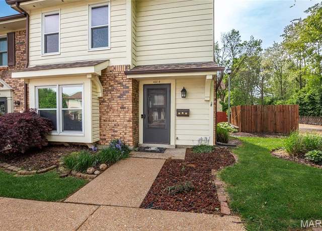 Property at 4514 Pegasus Dr, St Louis, MO 63129, 3 beds, 2.5 baths